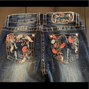 Women’s jeans